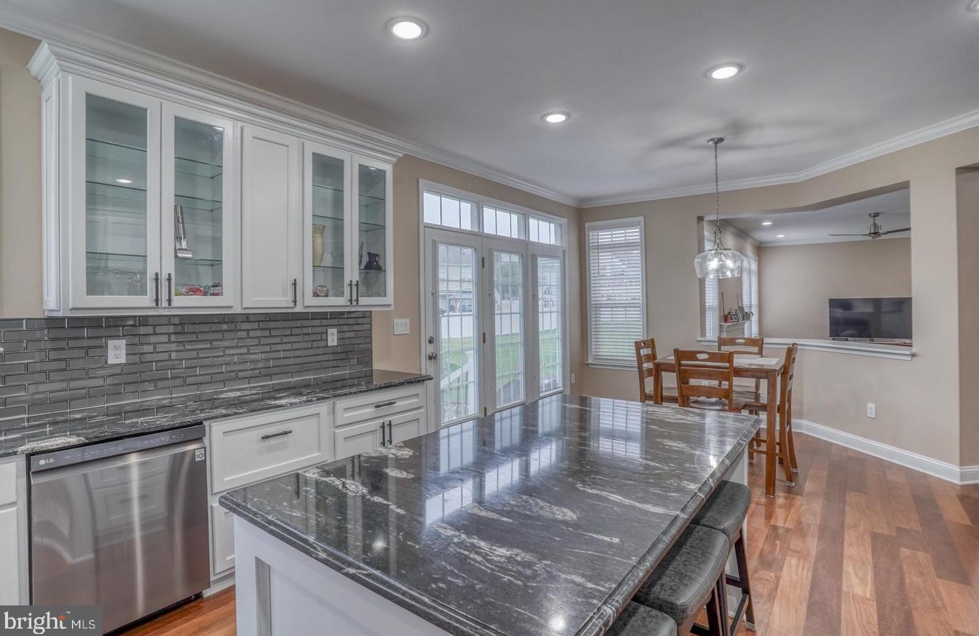 708 Dorchester Ct, Smyrna DE  19977-1637 exterior