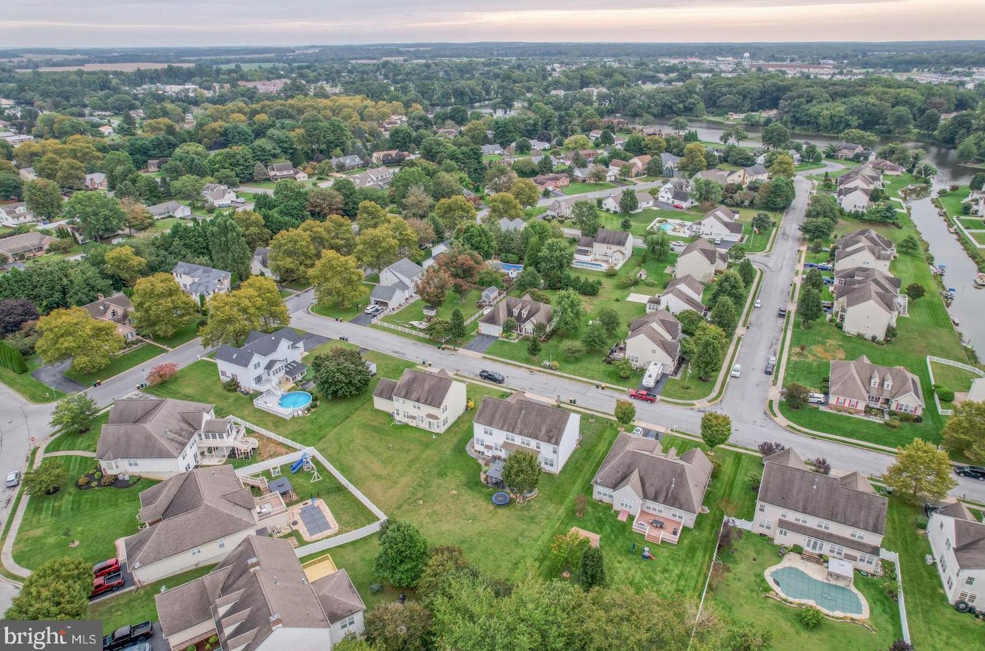 708 Dorchester Ct, Smyrna DE  19977-1637 exterior