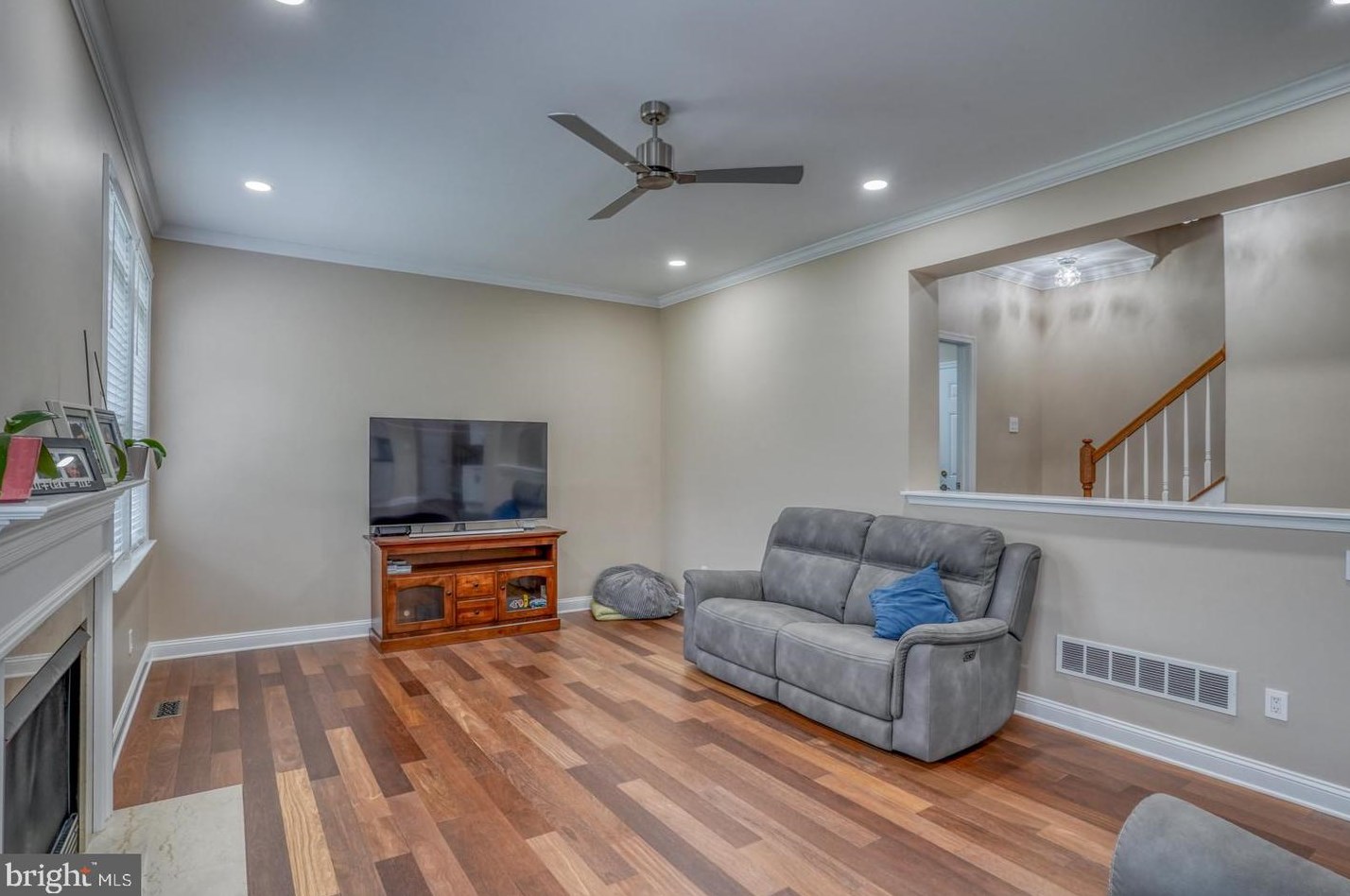 708 Dorchester Ct, Smyrna DE  19977-1637 exterior