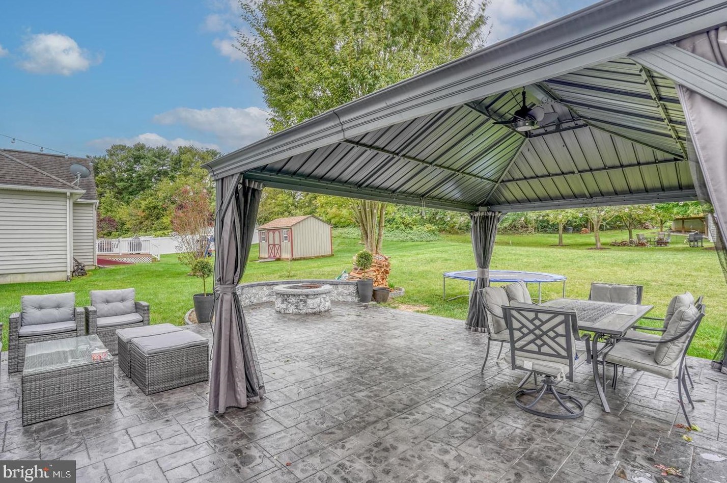 708 Dorchester Ct, Smyrna DE  19977-1637 exterior