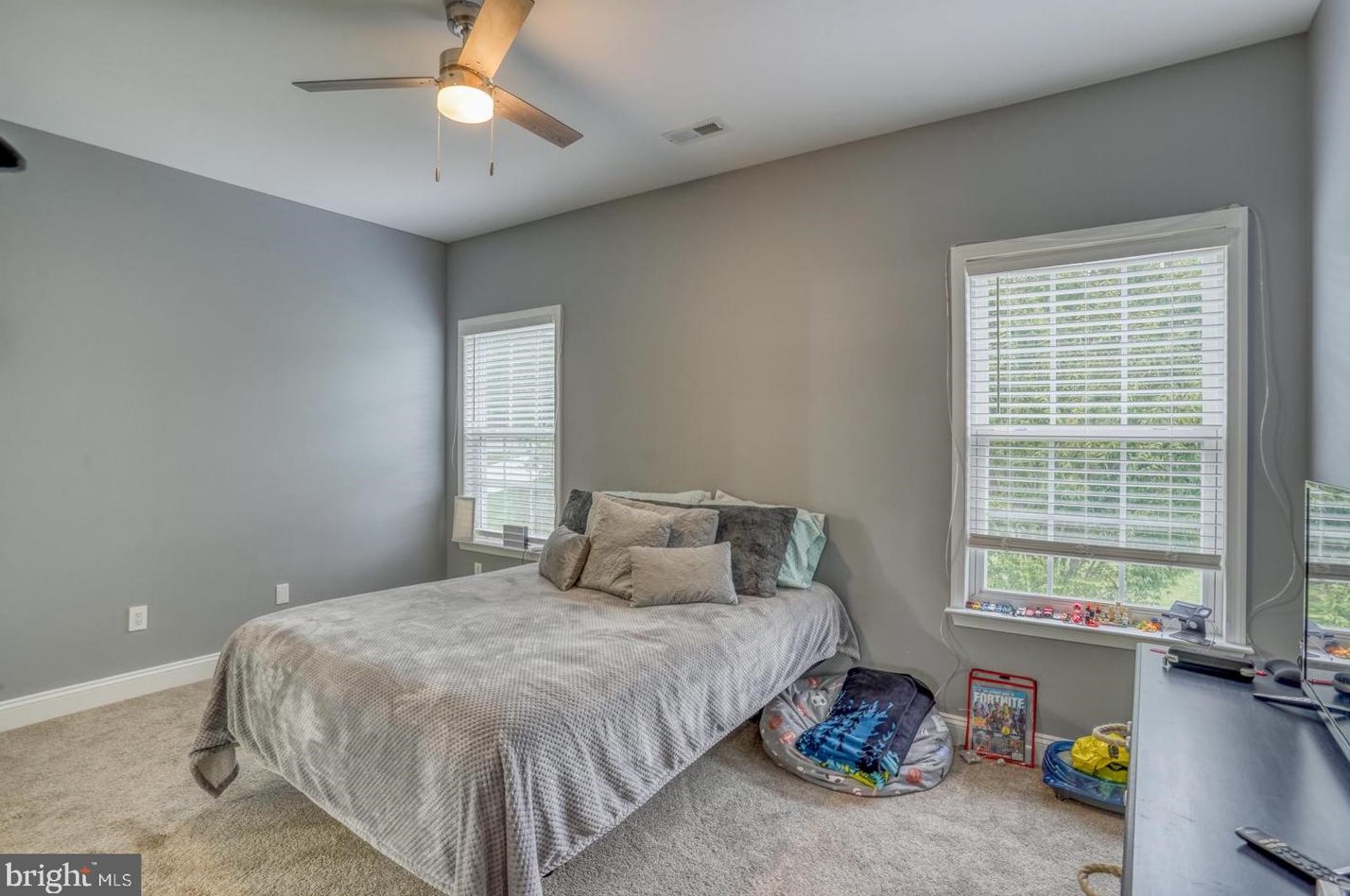 708 Dorchester Ct, Smyrna DE  19977-1637 exterior