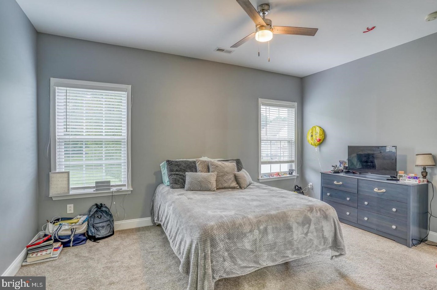 708 Dorchester Ct, Smyrna DE  19977-1637 exterior