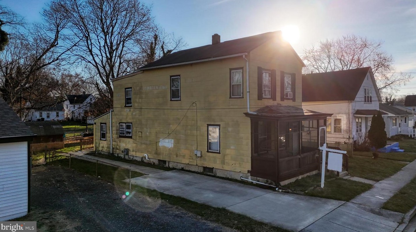 219 Queen St, Dover DE  19904-3151 exterior