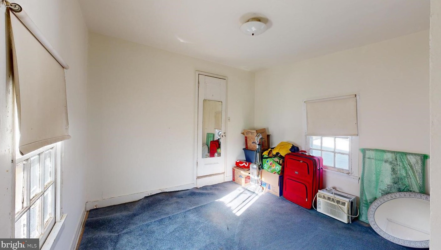 219 Queen St, Dover DE  19904-3151 exterior