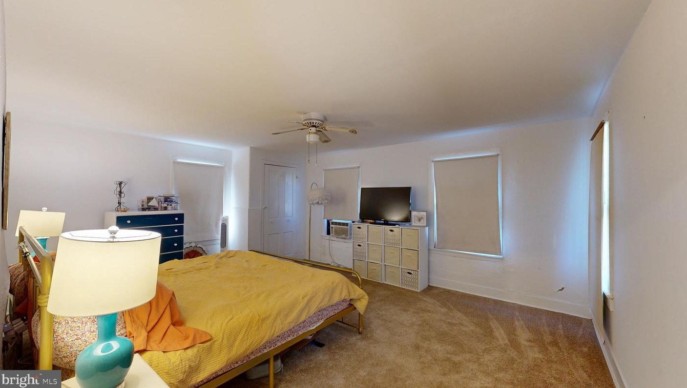 219 Queen St, Dover DE  19904-3151 exterior