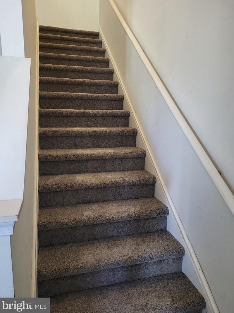 331 Nob Hill Rd, Dover DE  19901-8851 exterior