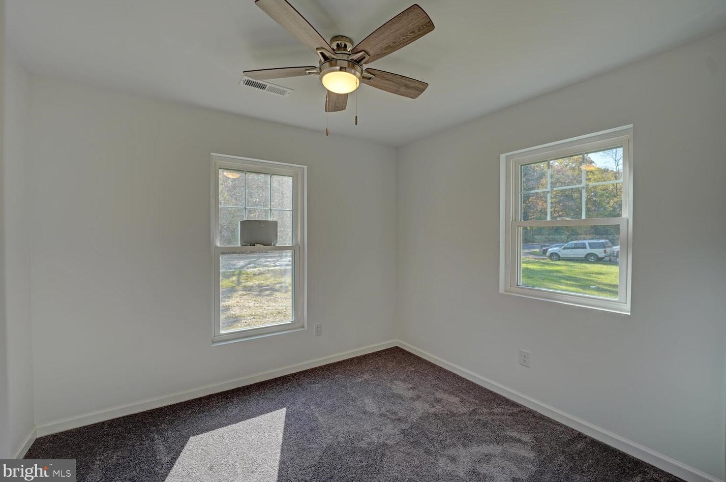 1325 Walker Rd, Dover DE  19904-6543 exterior