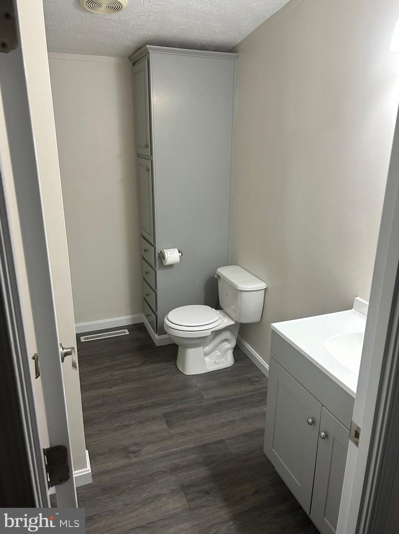 1978 Bayside Dr, Dover DE  19901-7185 exterior