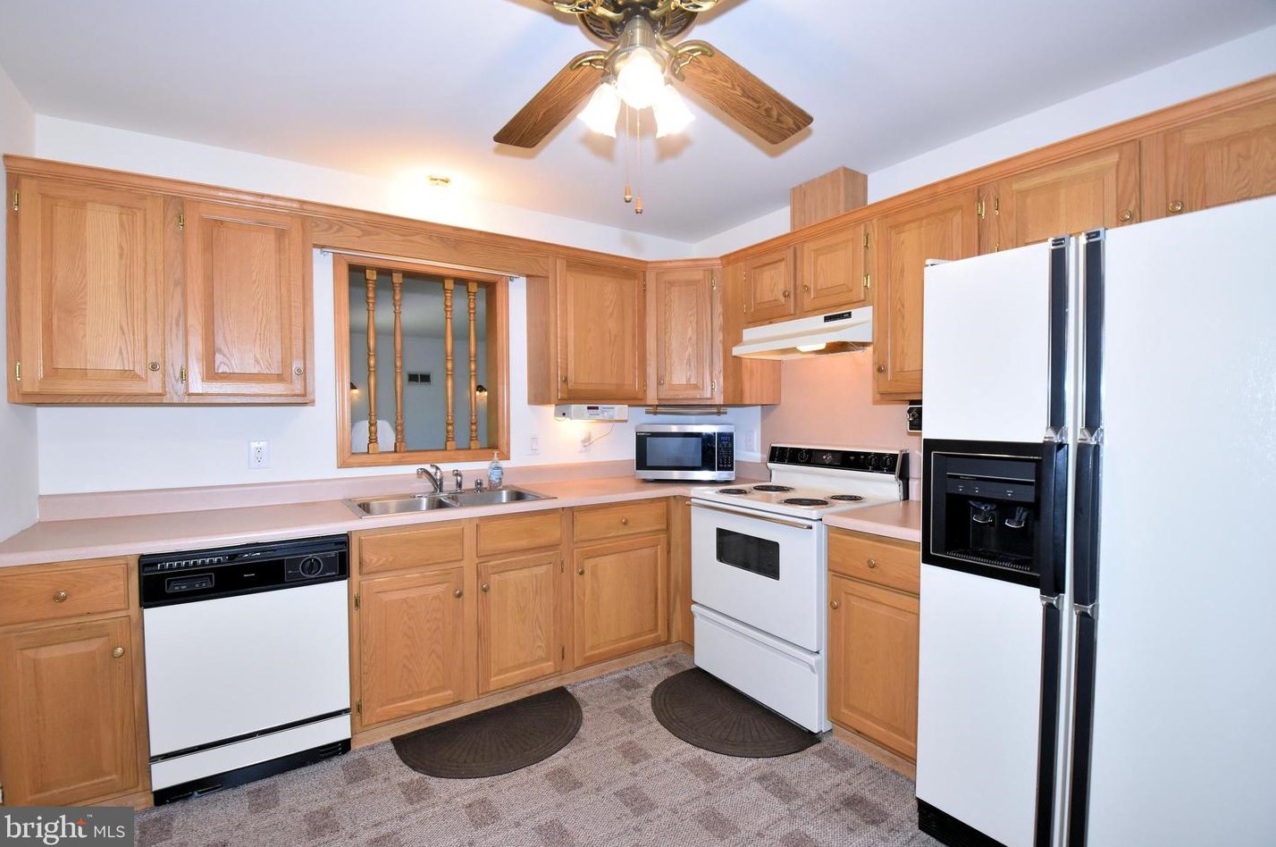 2103 White Oak Rd, Dover DE  19901-3359 exterior