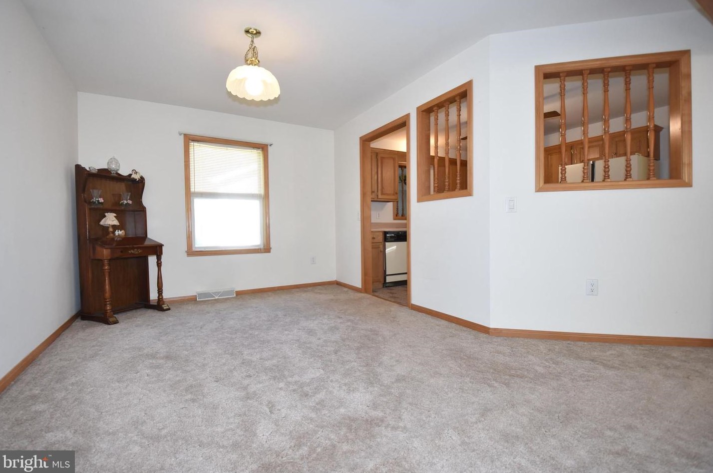 2103 White Oak Rd, Dover DE  19901-3359 exterior