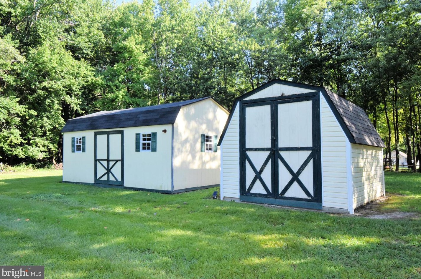 2103 White Oak Rd, Dover DE  19901-3359 exterior