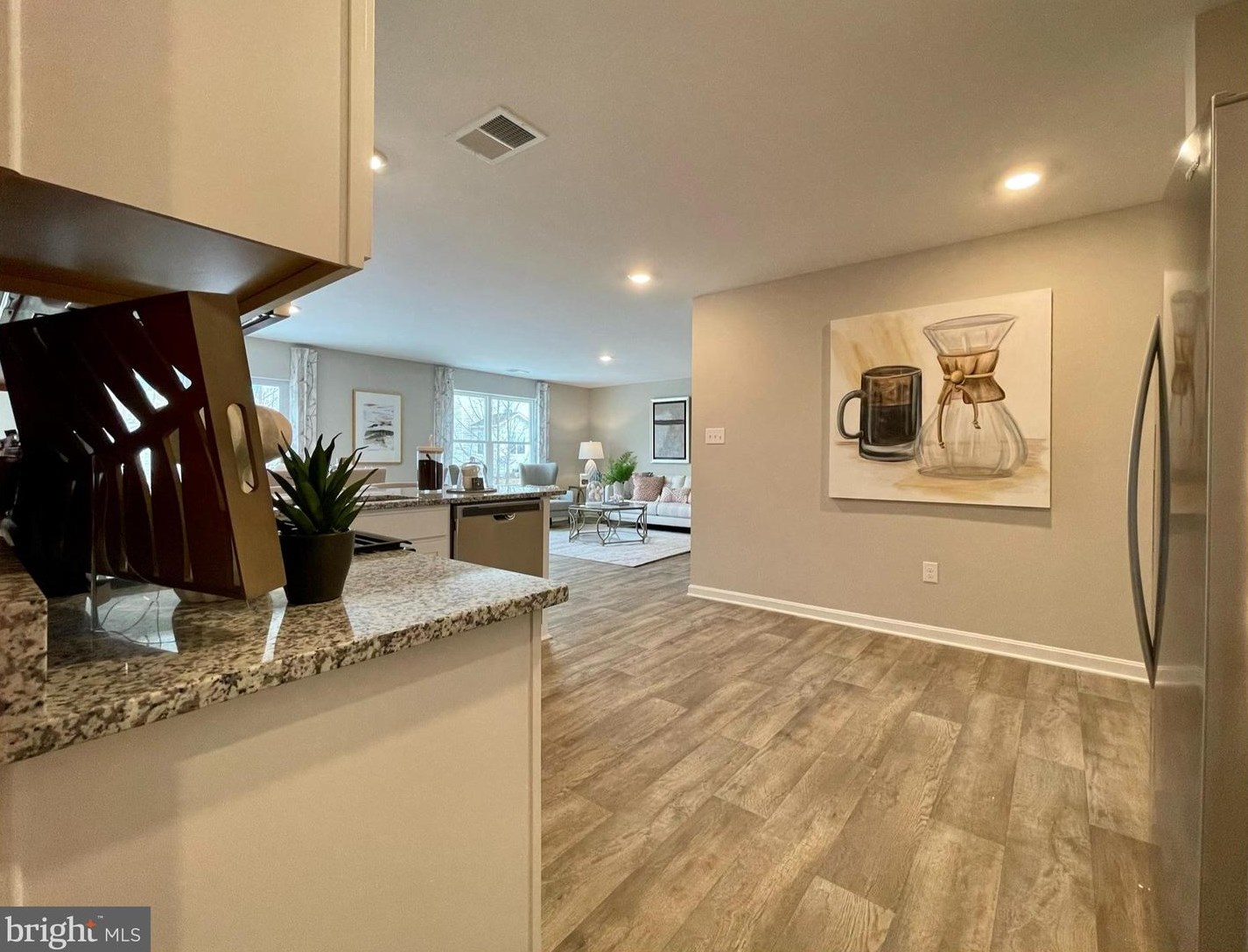 13 Ediman Ct, Dover DE  19901-6505 exterior