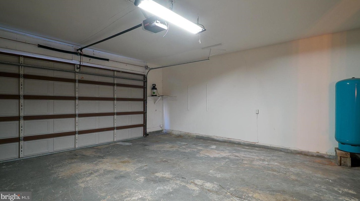 228 Old Mill Rd, Dover DE  19901-6256 exterior