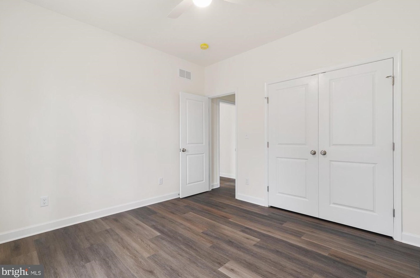 749 Oak Dr, Dover DE  19904-4341 exterior