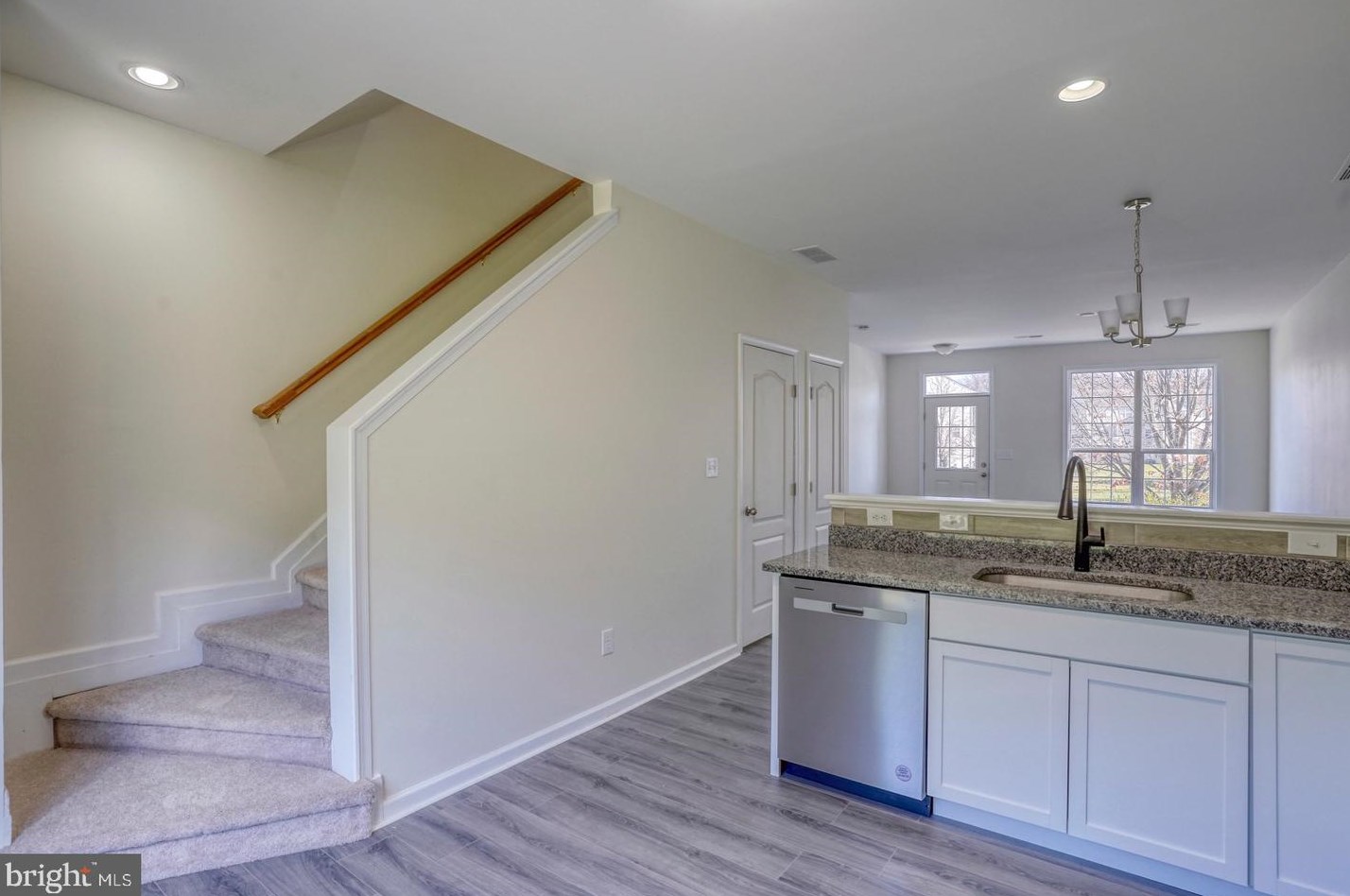 174 Lexington Pl, Dover DE  19901-8827 exterior