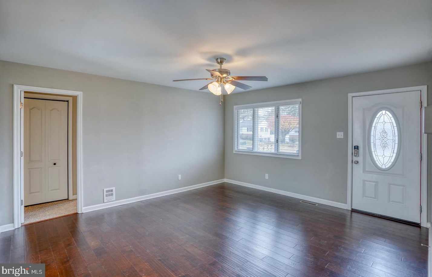 916 Buck Dr, Dover DE  19901-6649 exterior