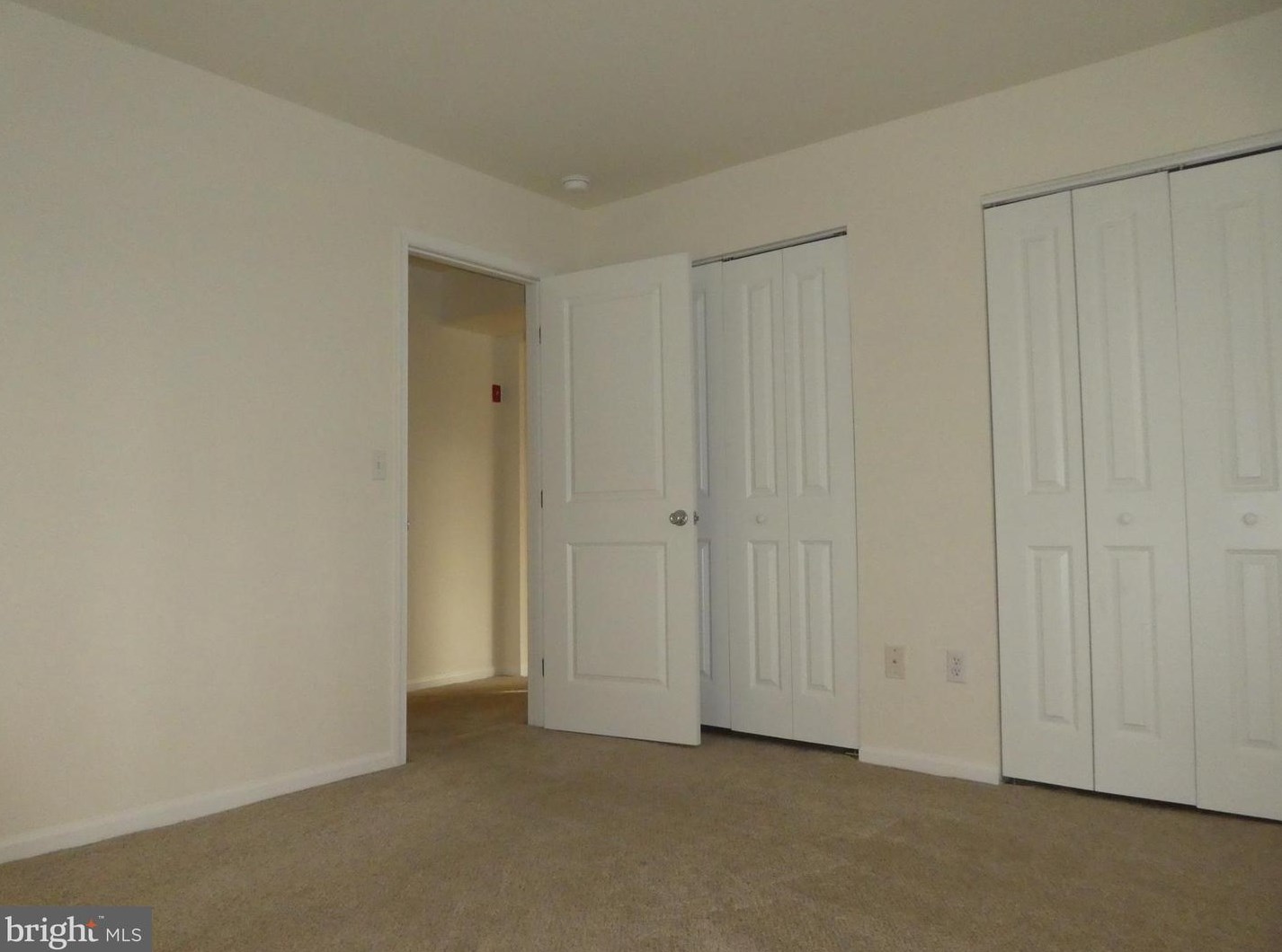 38 Stoney Dr, Dover DE  19904-9734 exterior