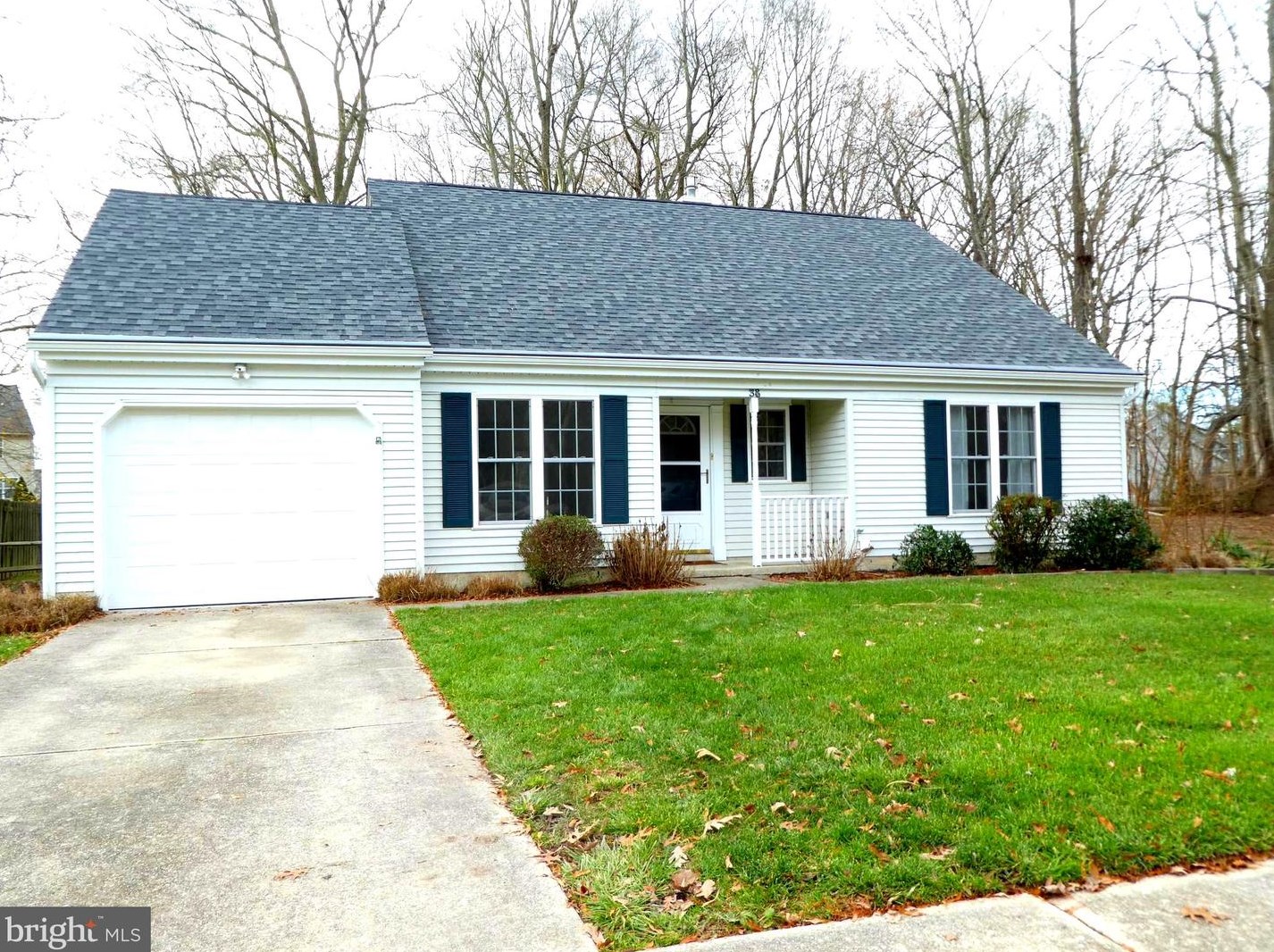 38 Stoney Dr, Dover DE  19904-9734 exterior