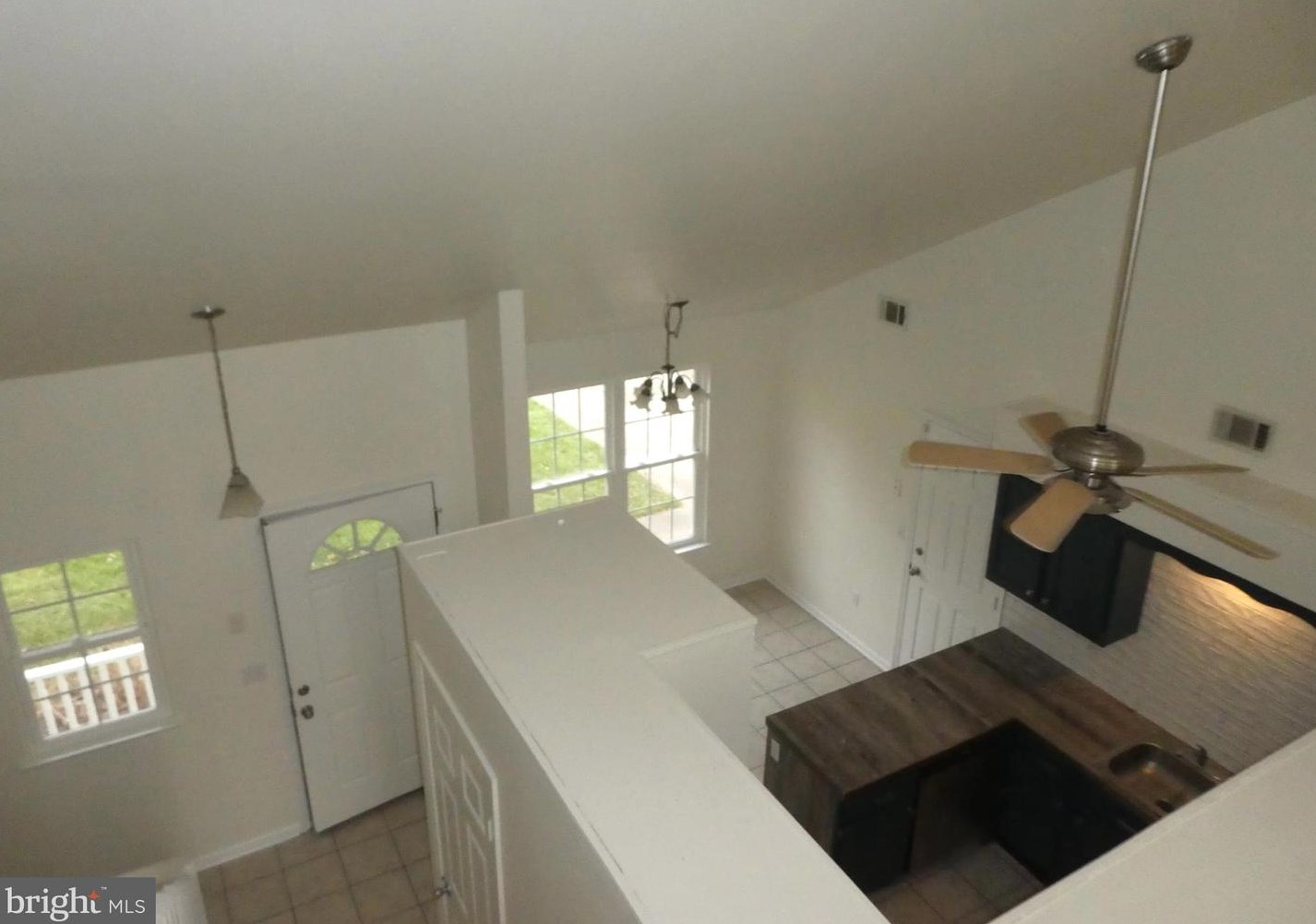 38 Stoney Dr, Dover DE  19904-9734 exterior