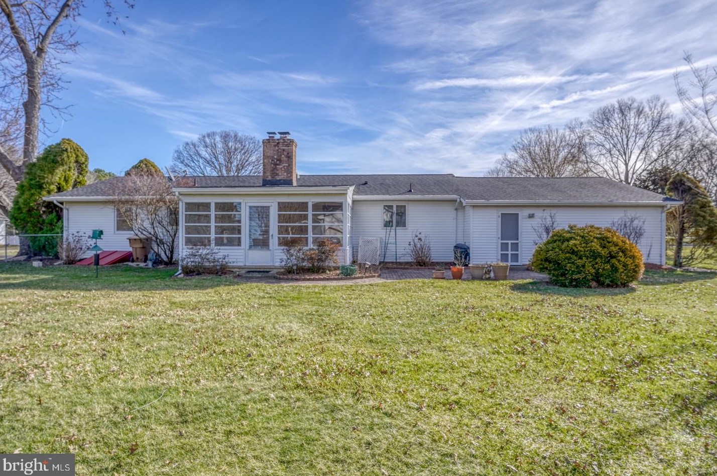 10 Springview Dr, Dover DE  19901-5548 exterior