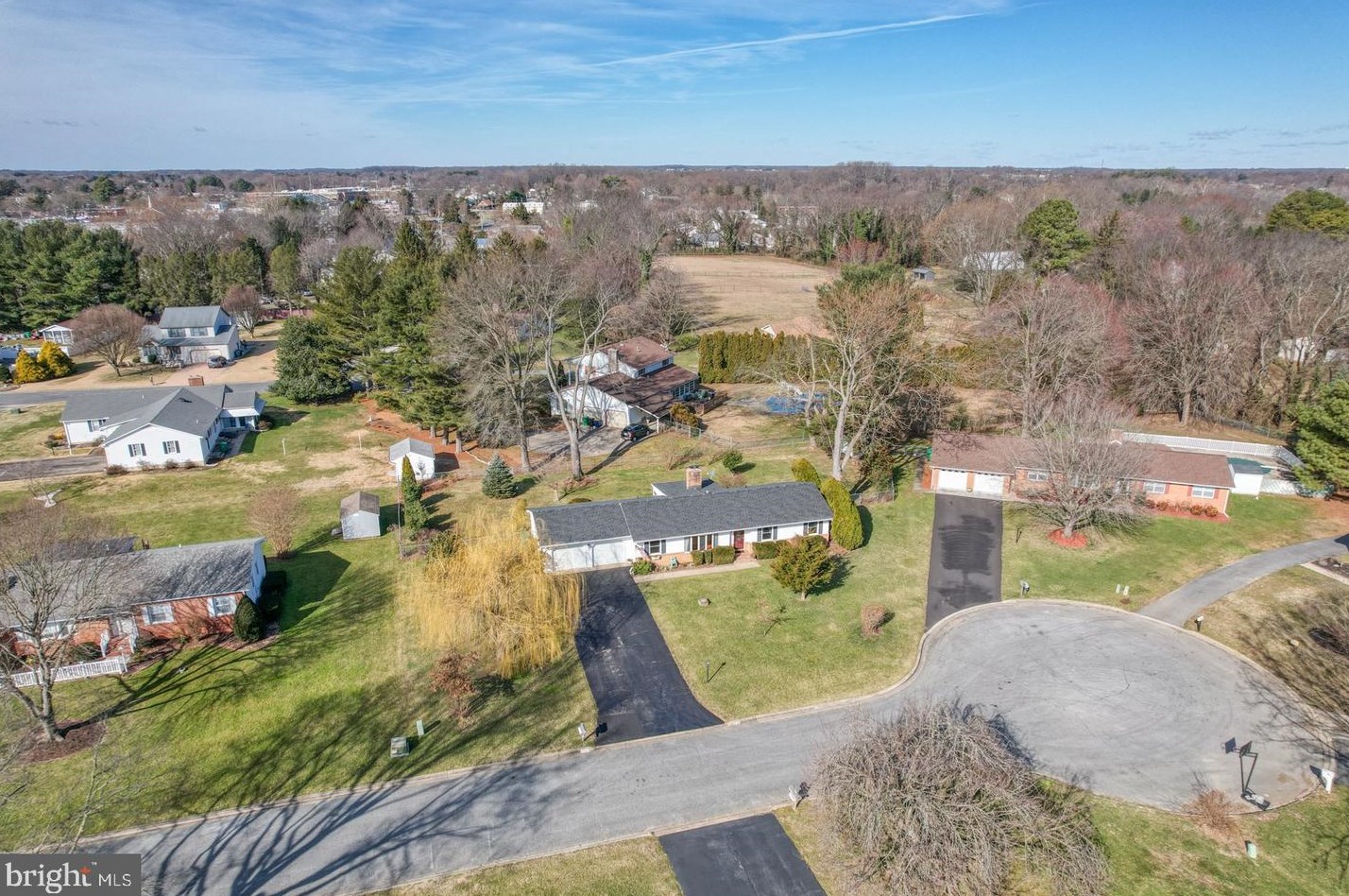 10 Springview Dr, Dover DE  19901-5548 exterior