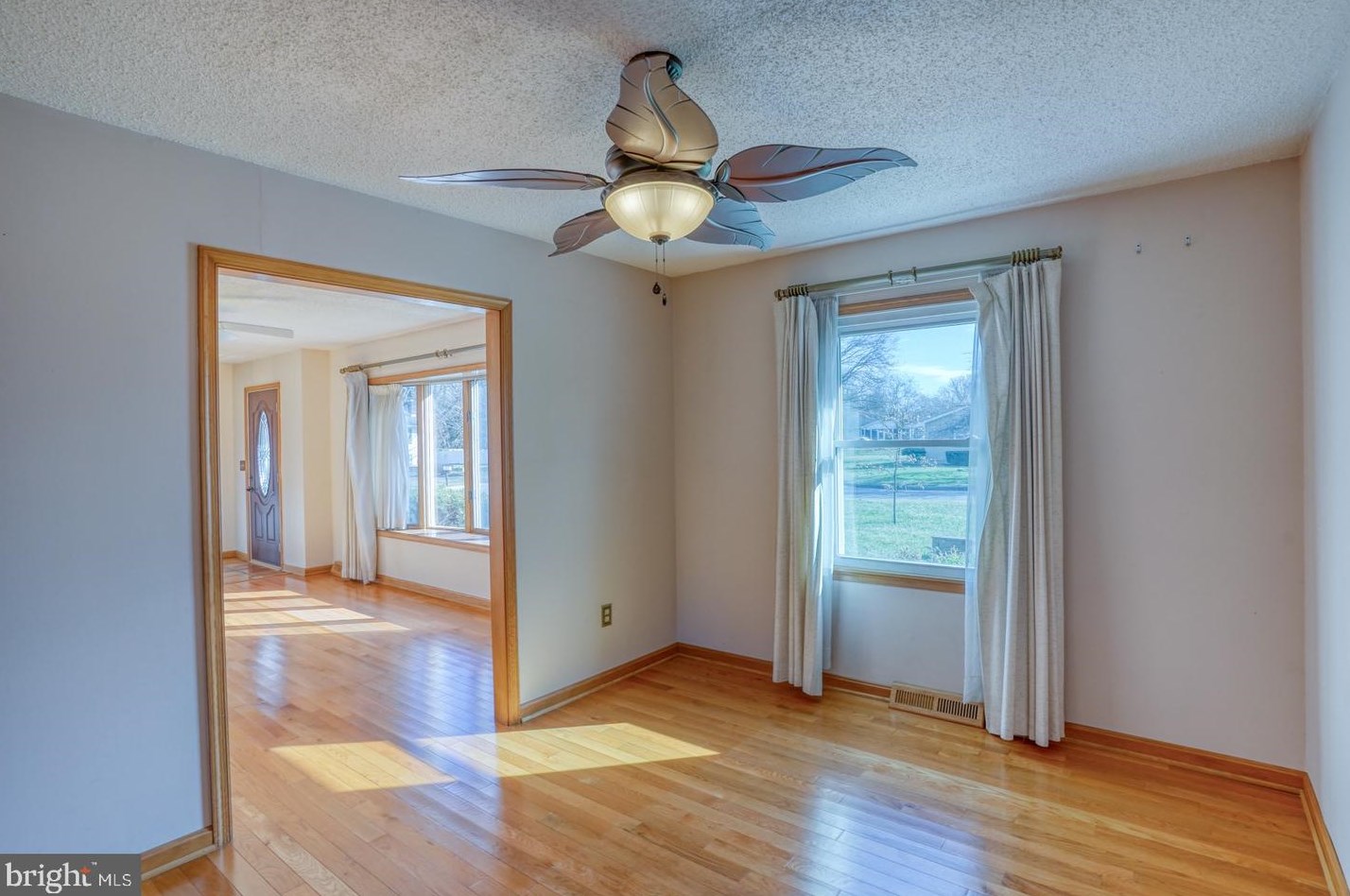10 Springview Dr, Dover DE  19901-5548 exterior