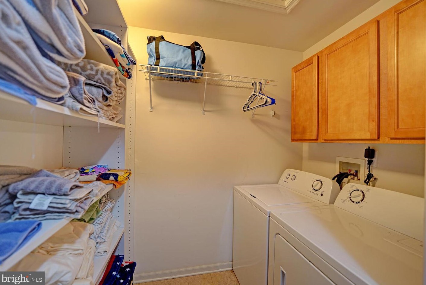 291 Greenwich Dr, Dover DE  19901-1594 exterior