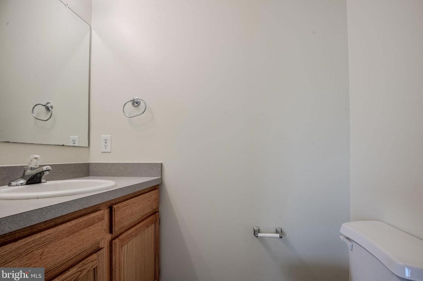 203 Westover Dr, Dover DE  19904-9796 exterior