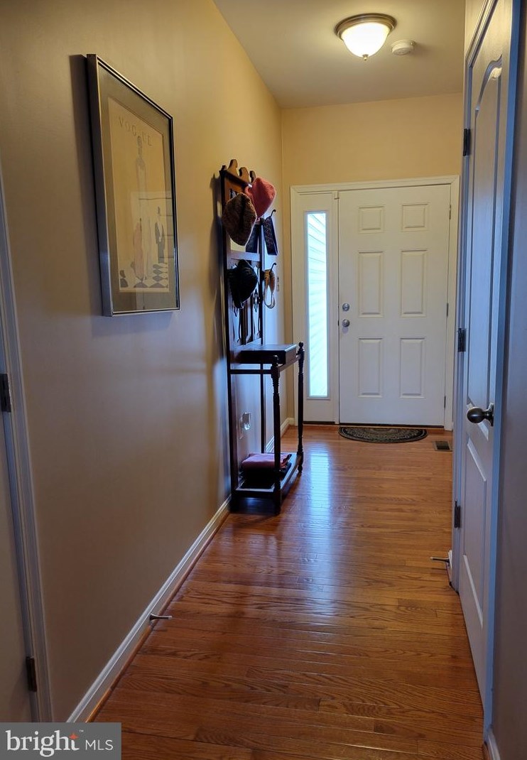 277 Red Haven Ln, Dover DE  19901-6449 exterior