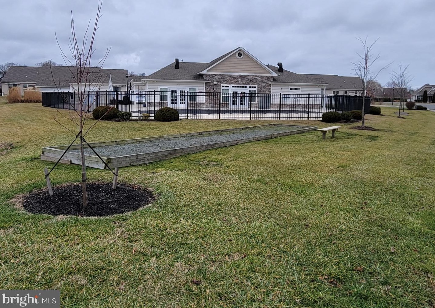 277 Red Haven Ln, Dover DE  19901-6449 exterior