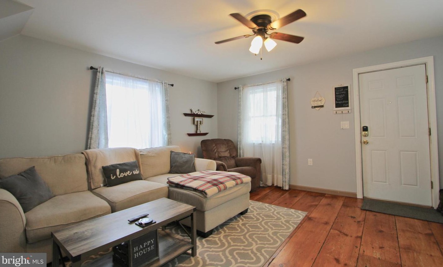 31 Washington St, Dover DE  19901-3846 exterior