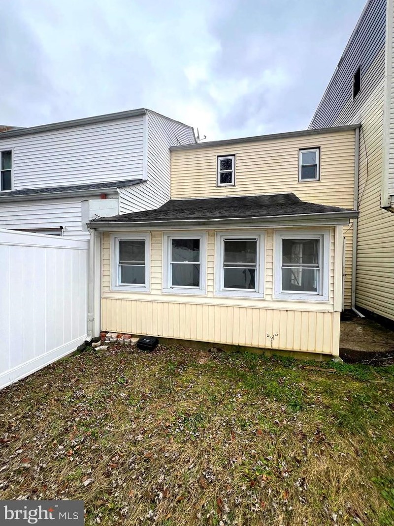 2094 Generals Way, Dover DE  19901-5308 exterior