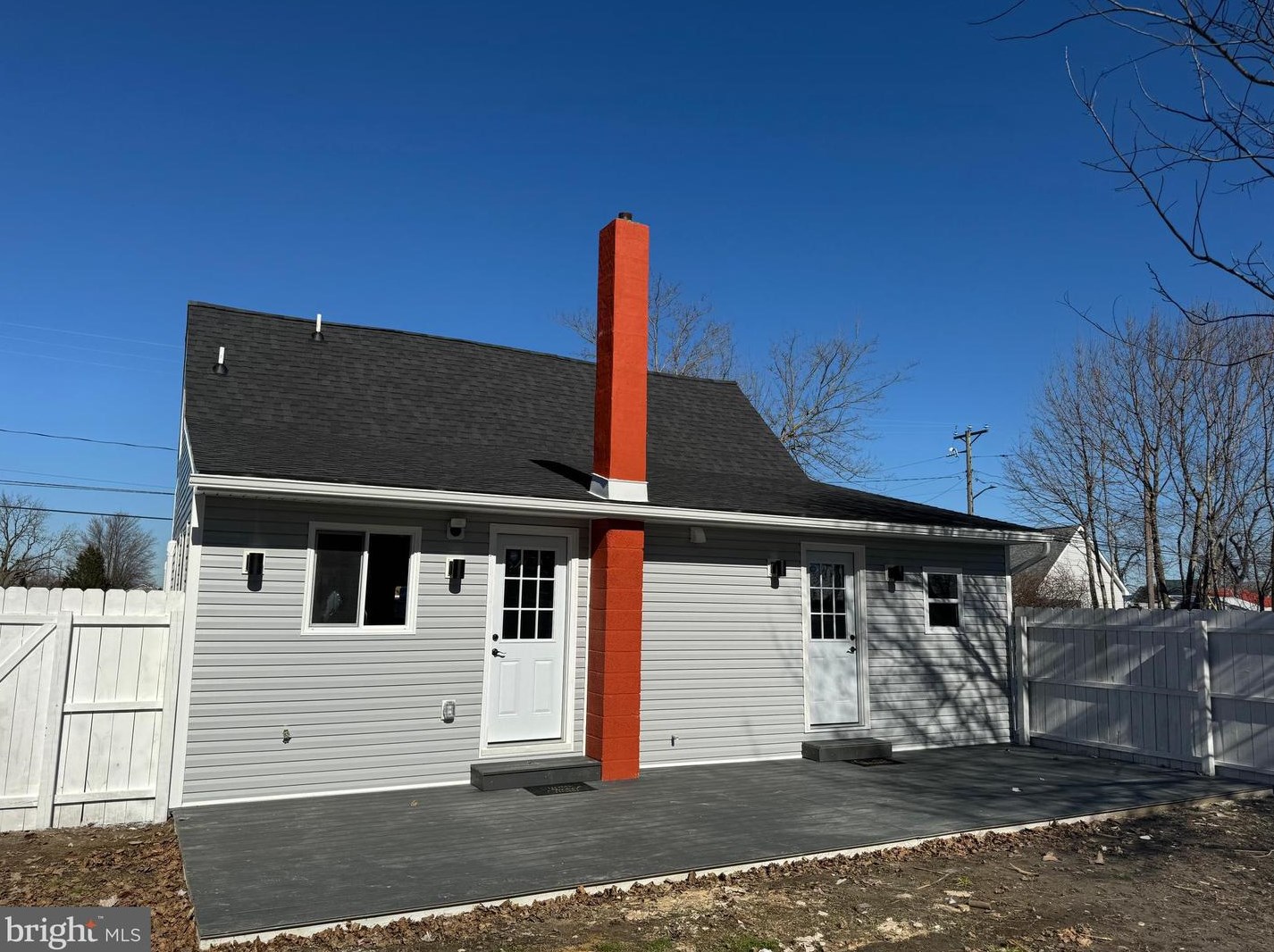 354 2nd St, Dover DE  19901-1702 exterior