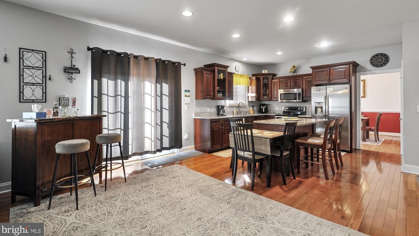 146 Massey Dr, Dover DE  19904-5886 exterior