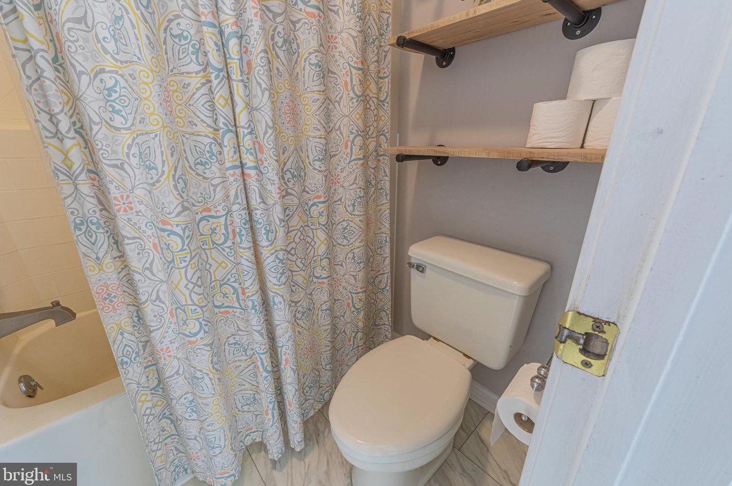 2200 Smyrna Leipsic Rd, Smyrna DE  19977-3015 exterior