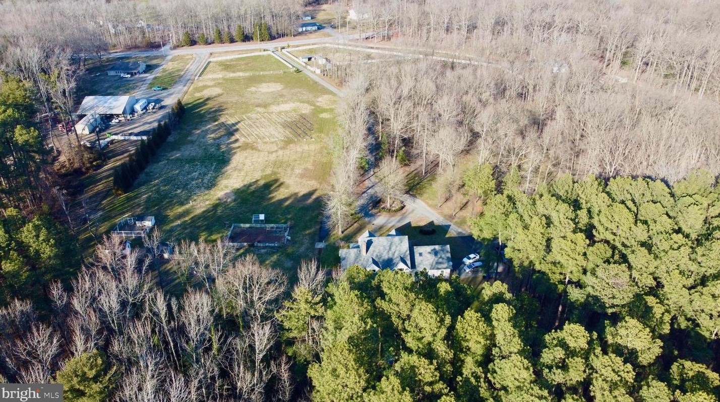 2200 Smyrna Leipsic Rd, Smyrna DE  19977-3015 exterior