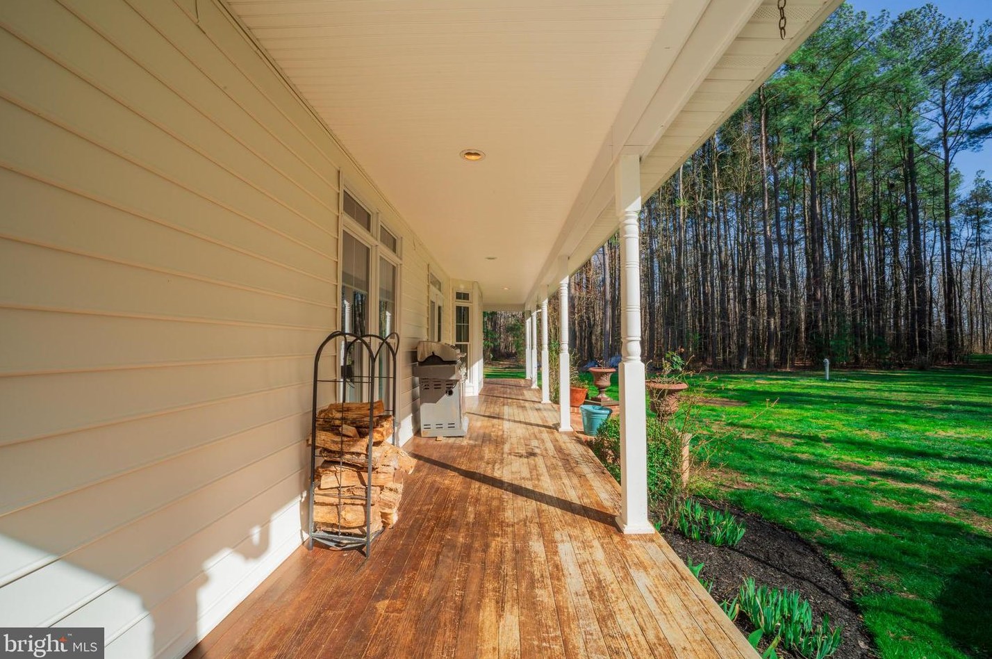 2200 Smyrna Leipsic Rd, Smyrna DE  19977-3015 exterior