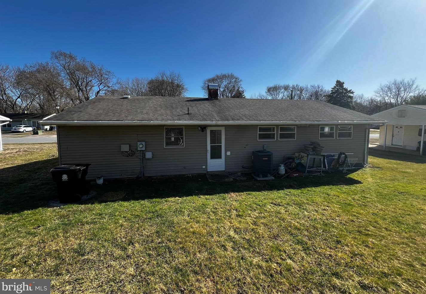 157 President Dr, Dover DE  19901-5263 exterior