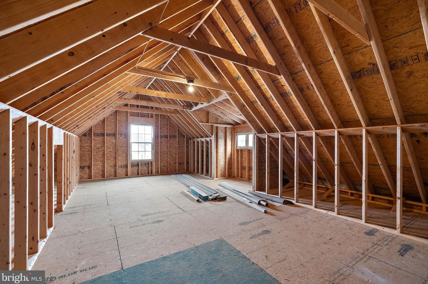 56 Ponds Edge Dr, Felton DE  19943-7216 exterior