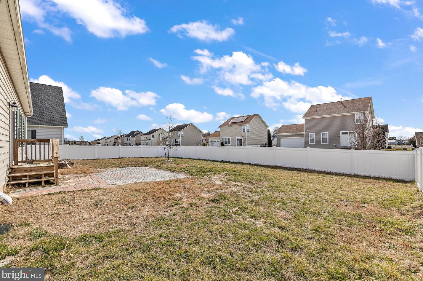 56 Ponds Edge Dr, Felton DE  19943-7216 exterior