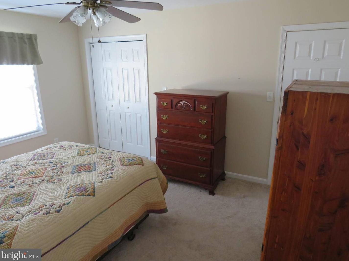 198 Planters Ln, Dover DE  19901-5880 exterior