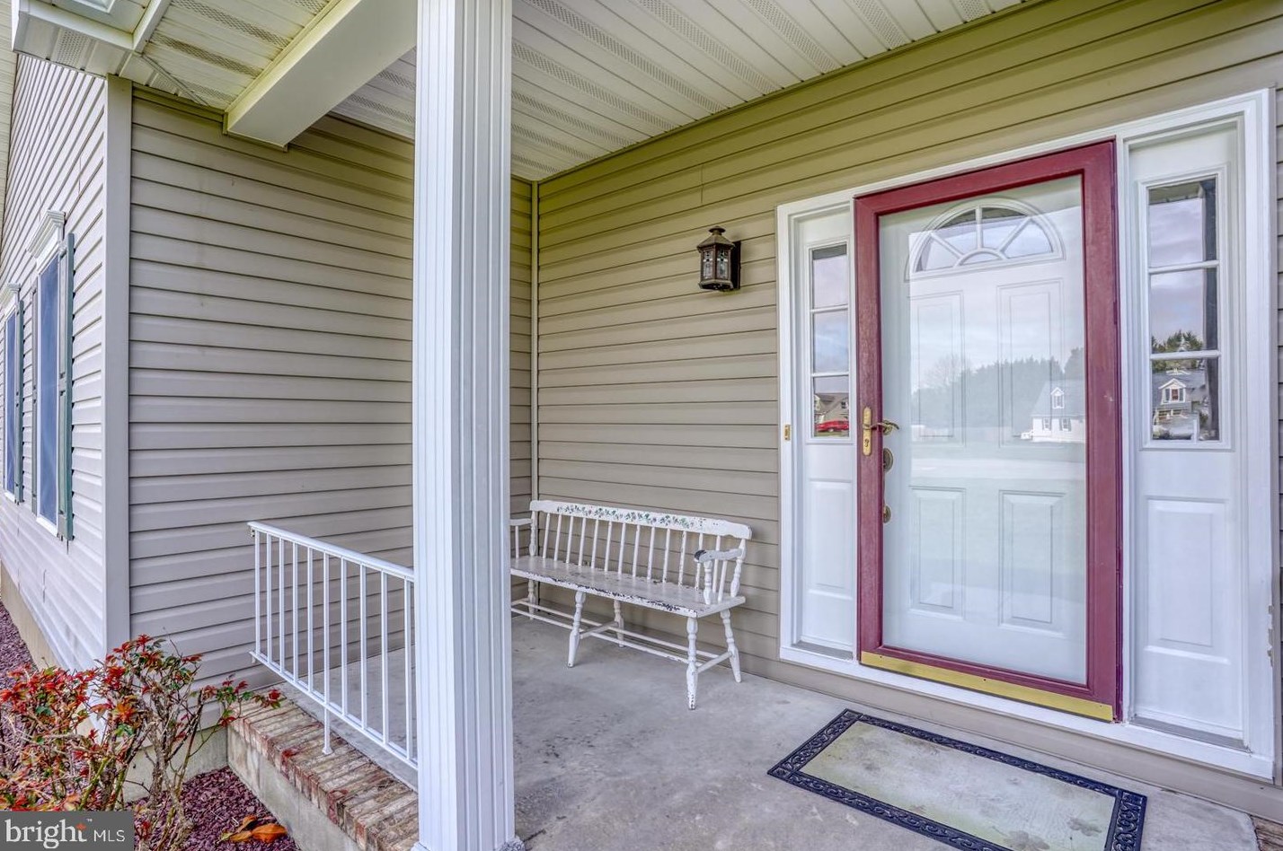 312 Springfield Way, Dover DE  19904-9119 exterior