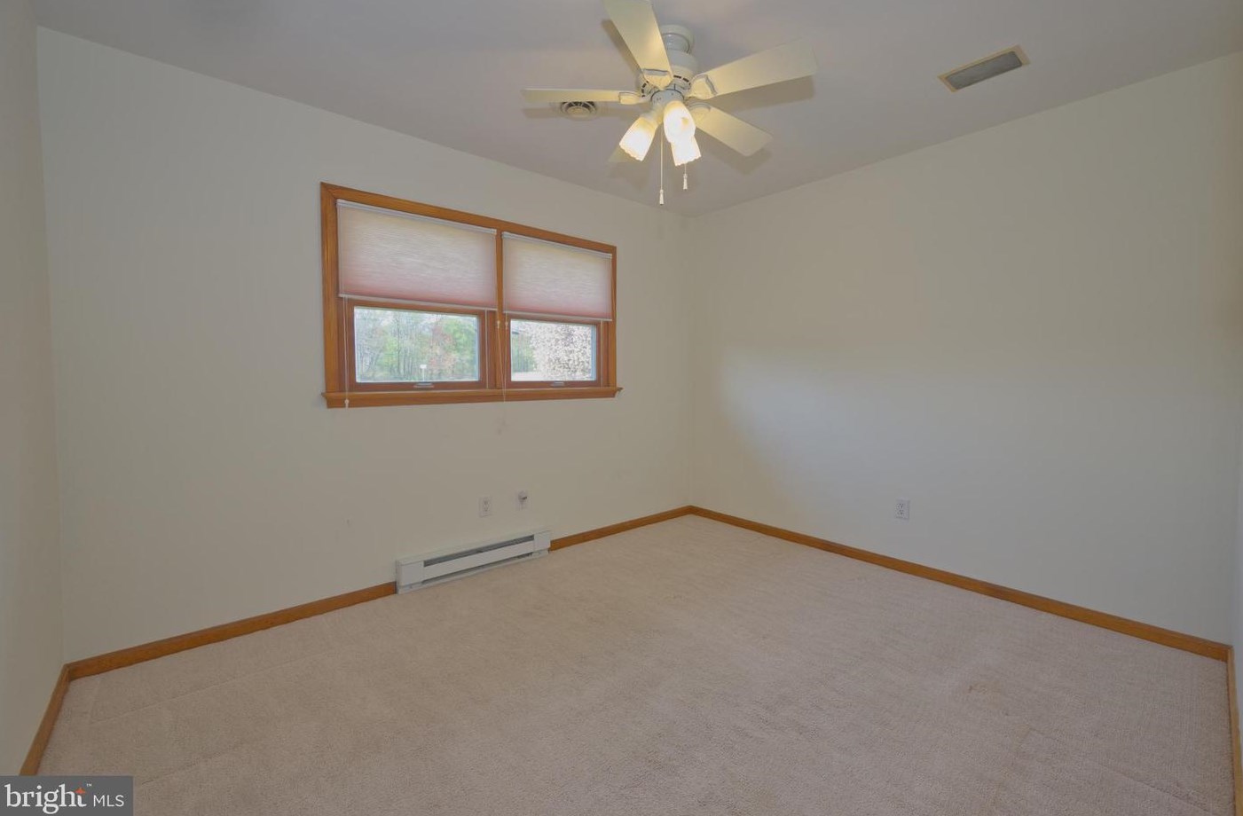 11106 Willow Grv Rd, Camden-Wy DE  19934-2246 exterior