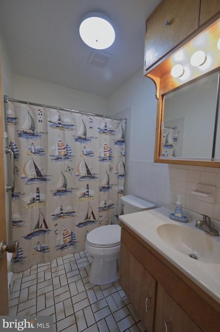 11106 Willow Grv Rd, Camden-Wy DE  19934-2246 exterior