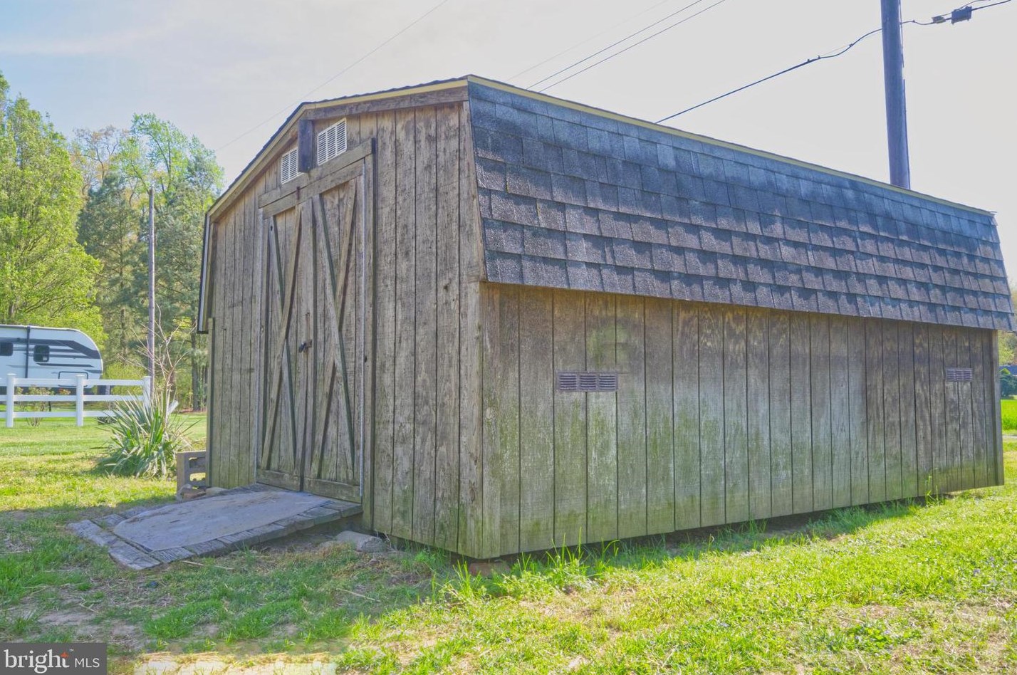 11106 Willow Grv Rd, Camden-Wy DE  19934-2246 exterior