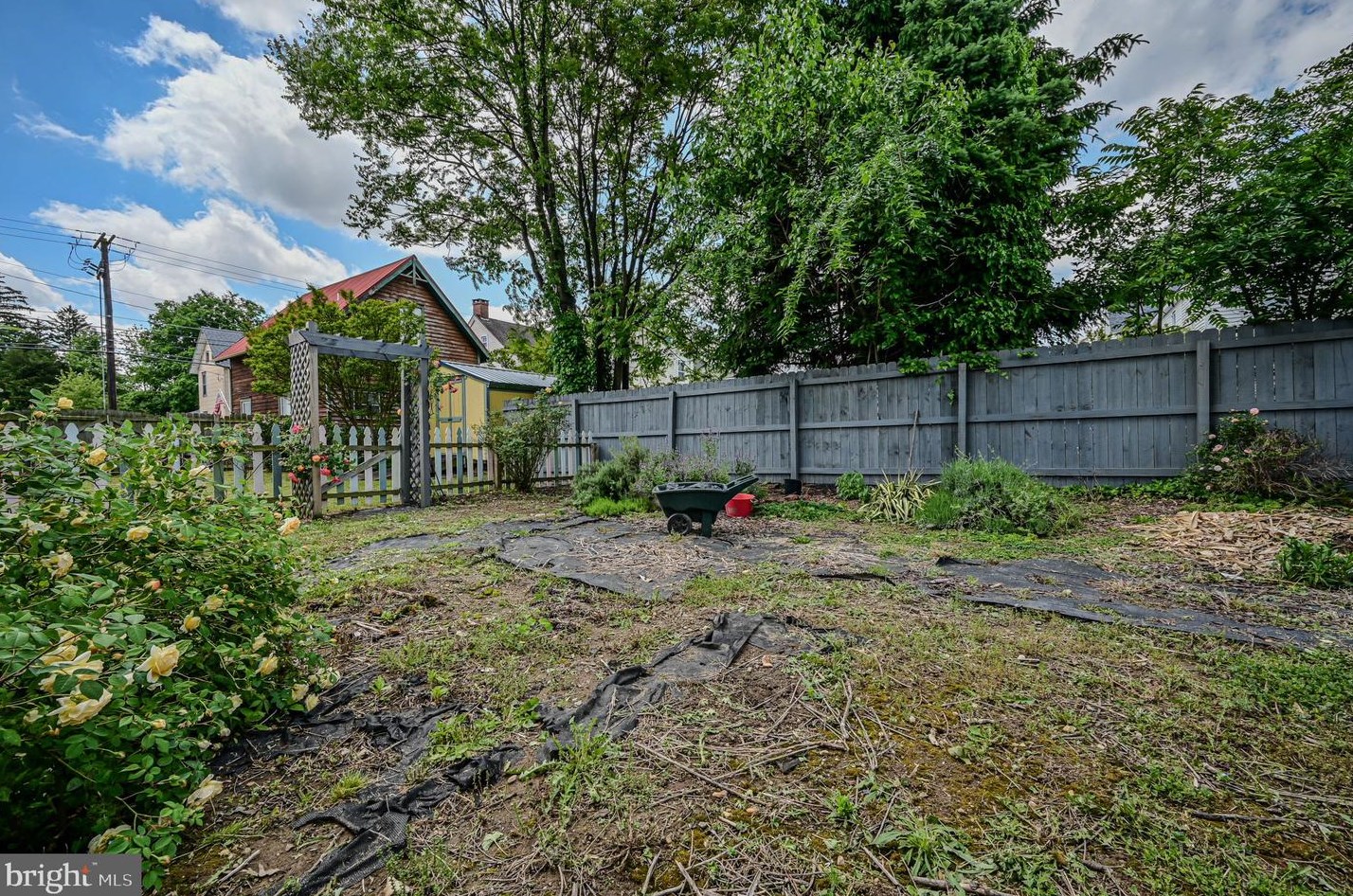 20 Delaware St, Smyrna DE 19977-1464 exterior