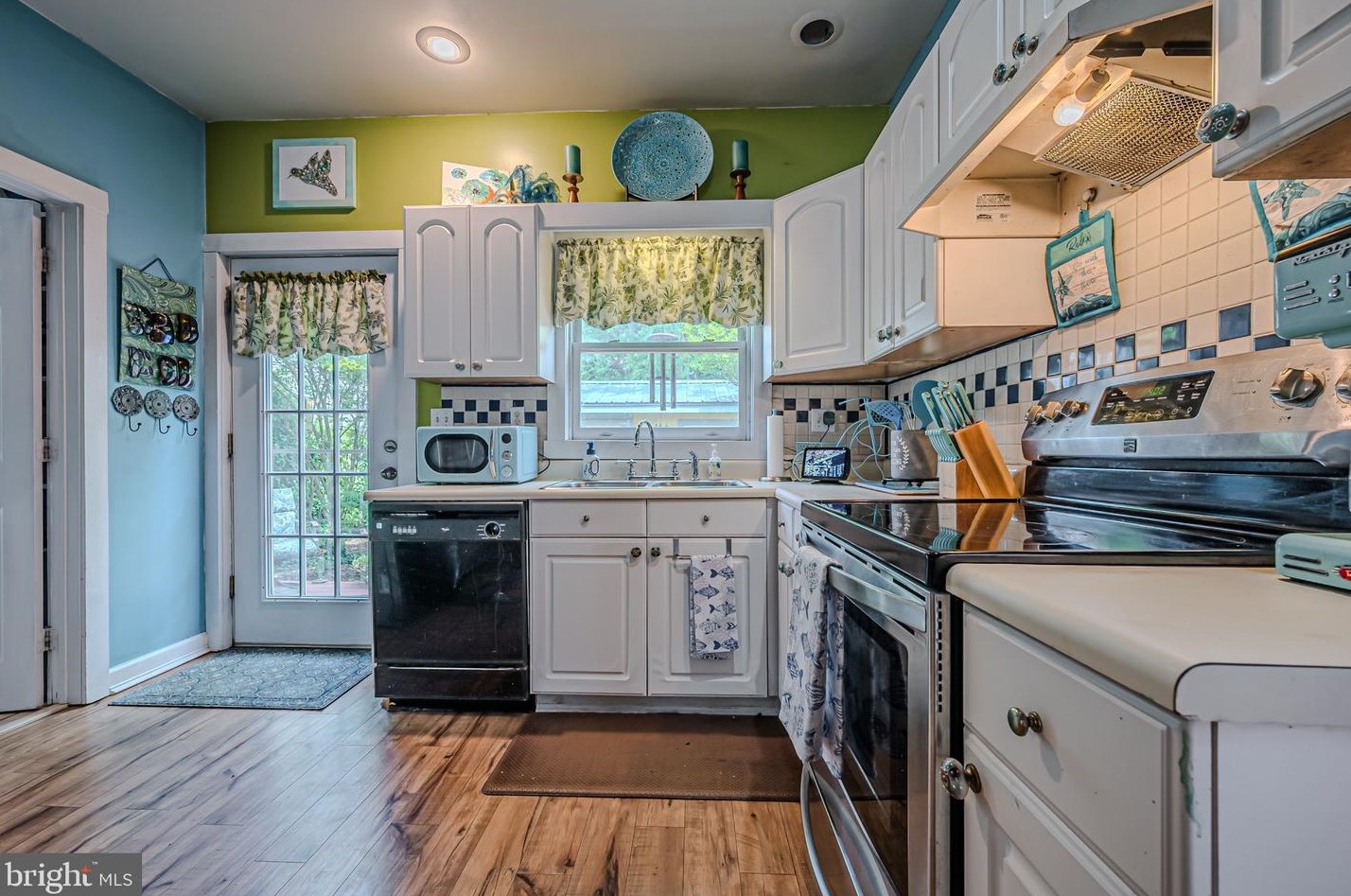 20 Delaware St, Smyrna DE 19977-1464 exterior