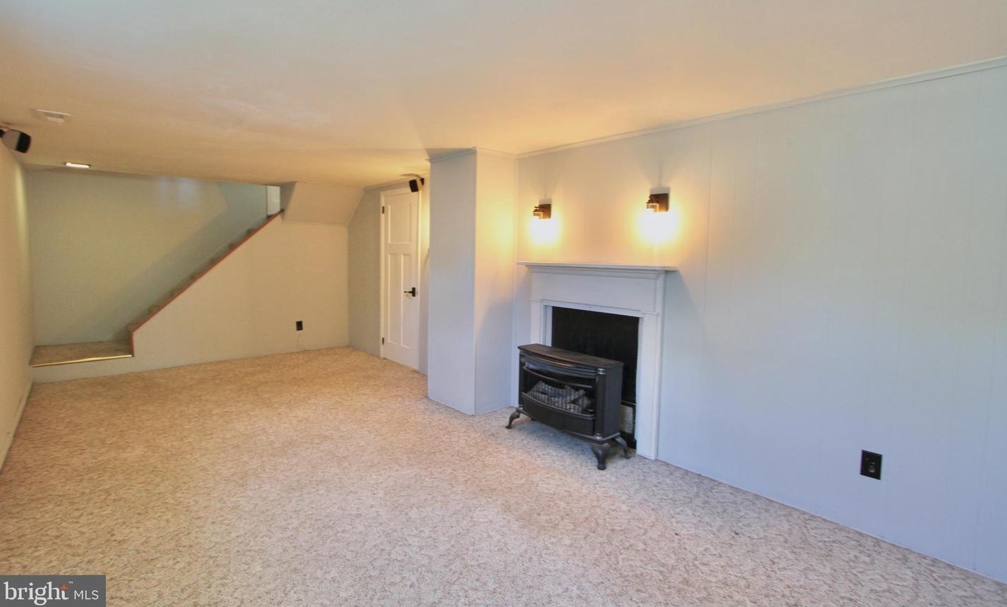 972 Buck Dr, Dover DE  19901-6650 exterior