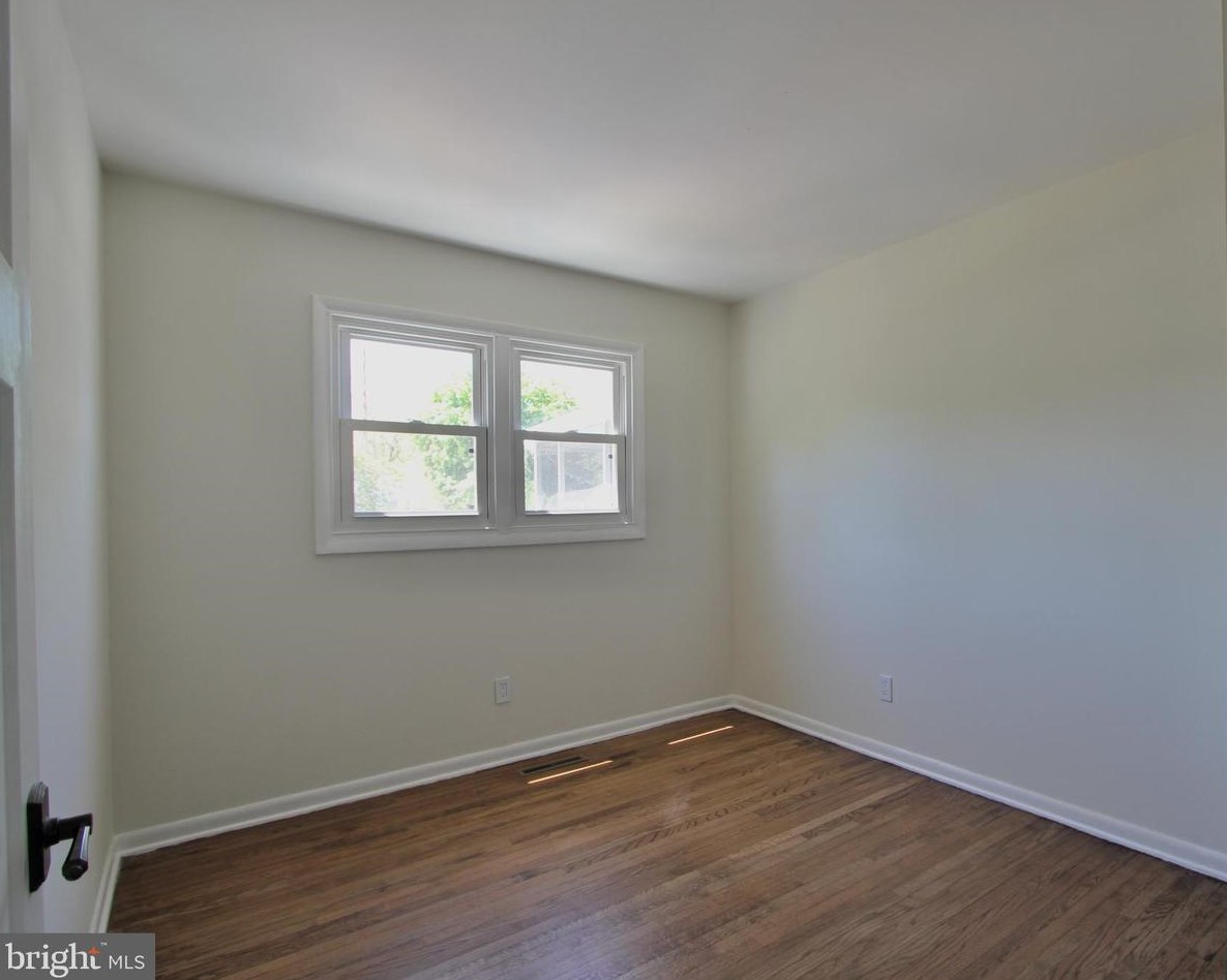 972 Buck Dr, Dover DE  19901-6650 exterior