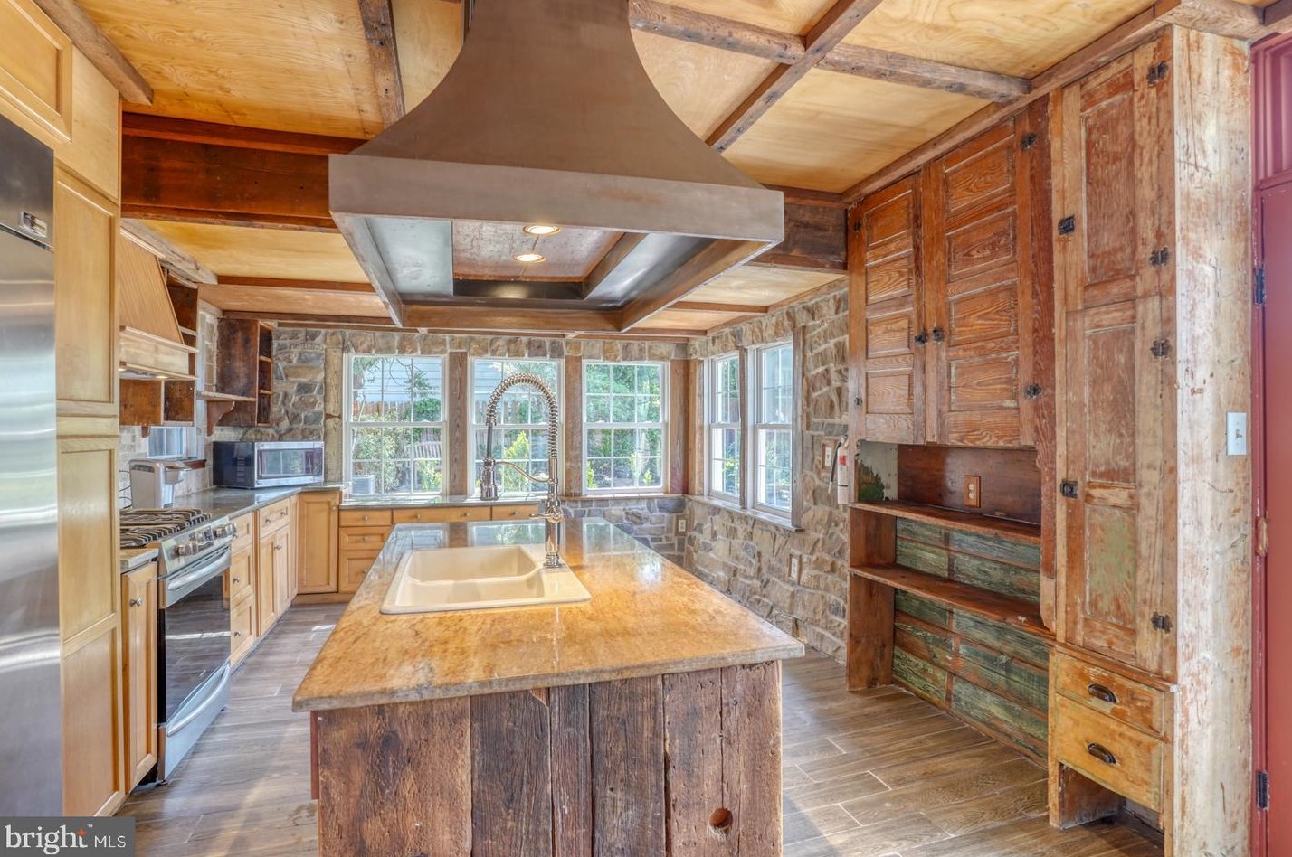 33 Delaware St, Smyrna DE 19977-1356 exterior